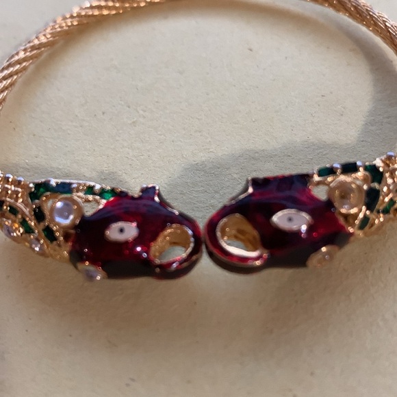 Unique bracelet - Picture 6 of 7